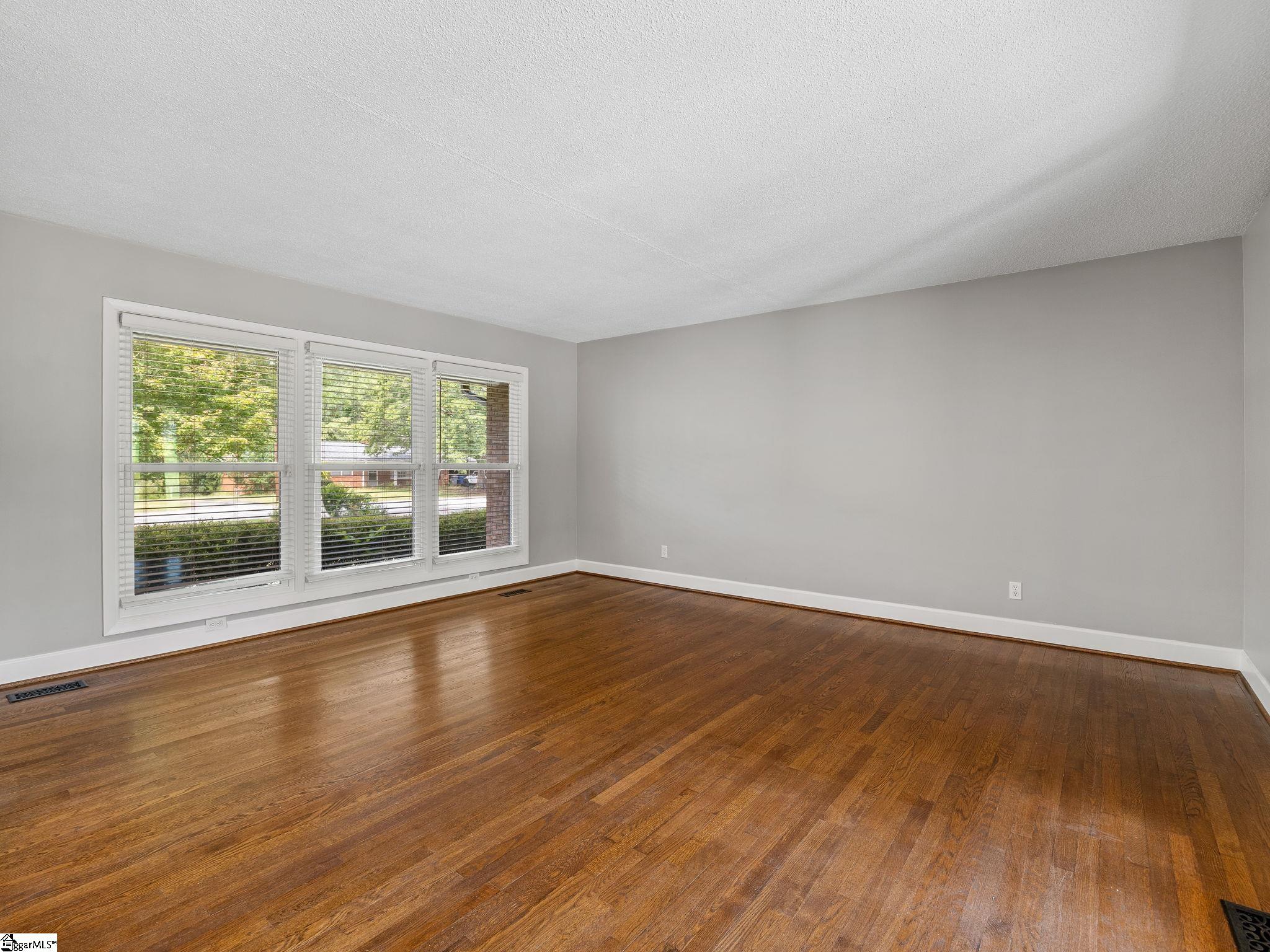 209 Navaho Drive Property Photo 9