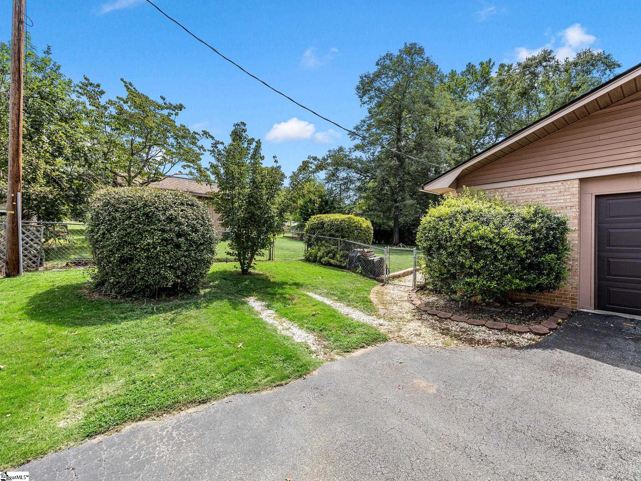 209 Navaho Drive Property Photo 34