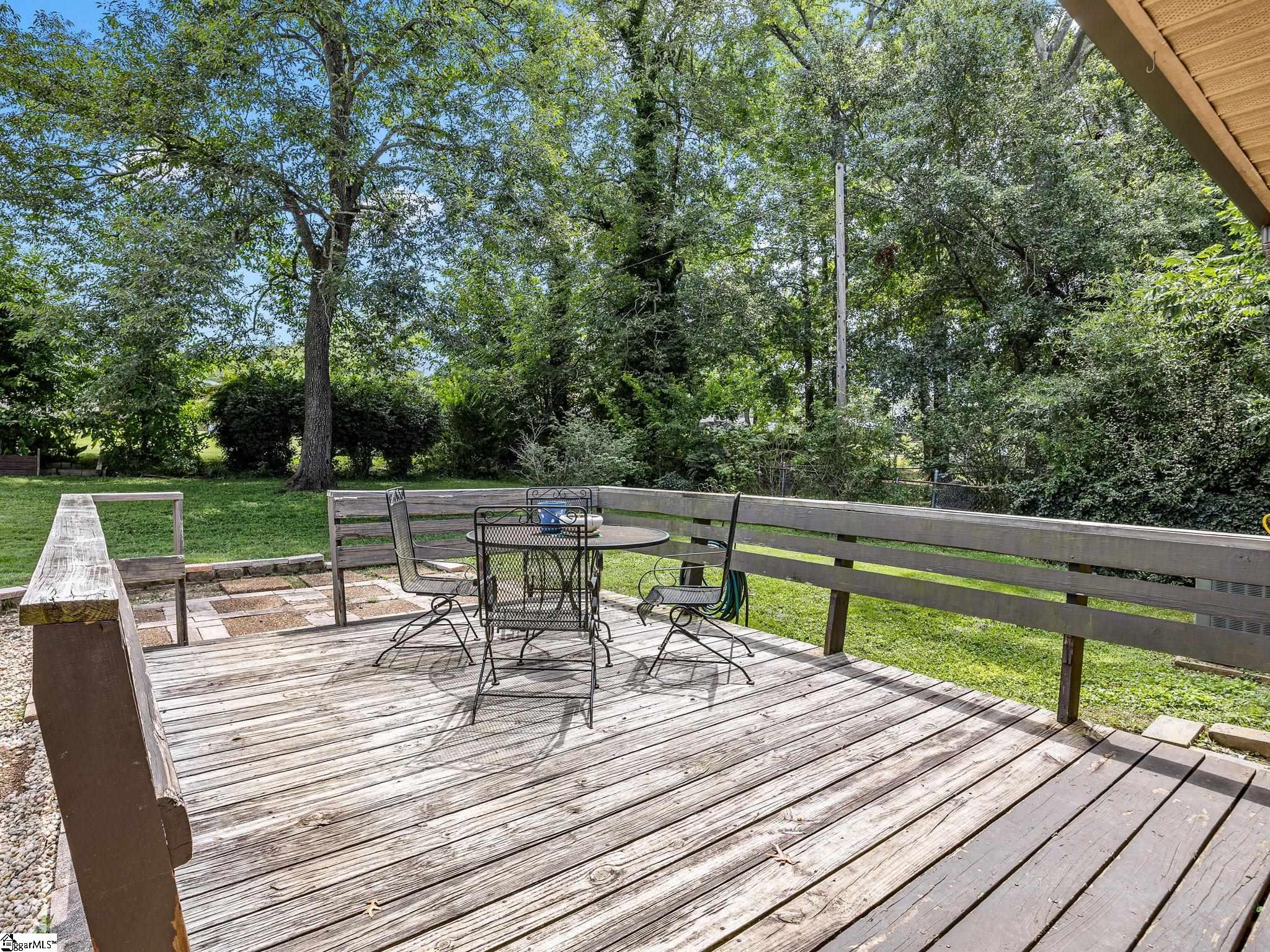 209 Navaho Drive Property Photo 37