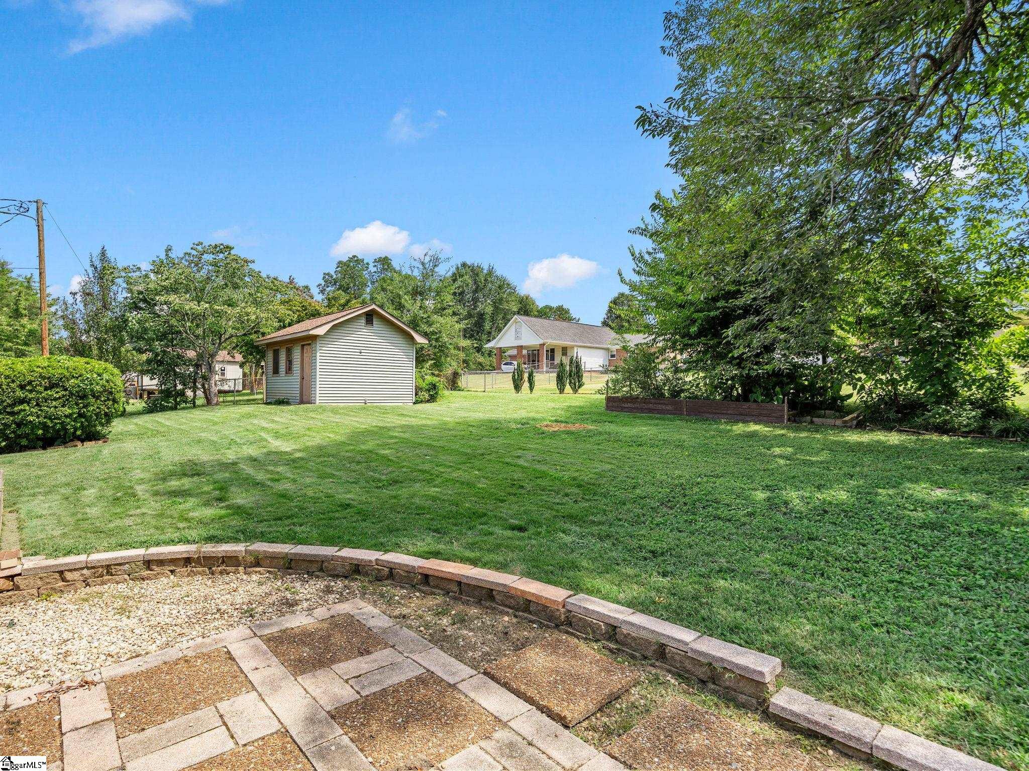 209 Navaho Drive Property Photo 40