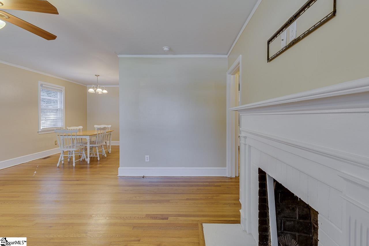 2026 E North Street Property Photo 6