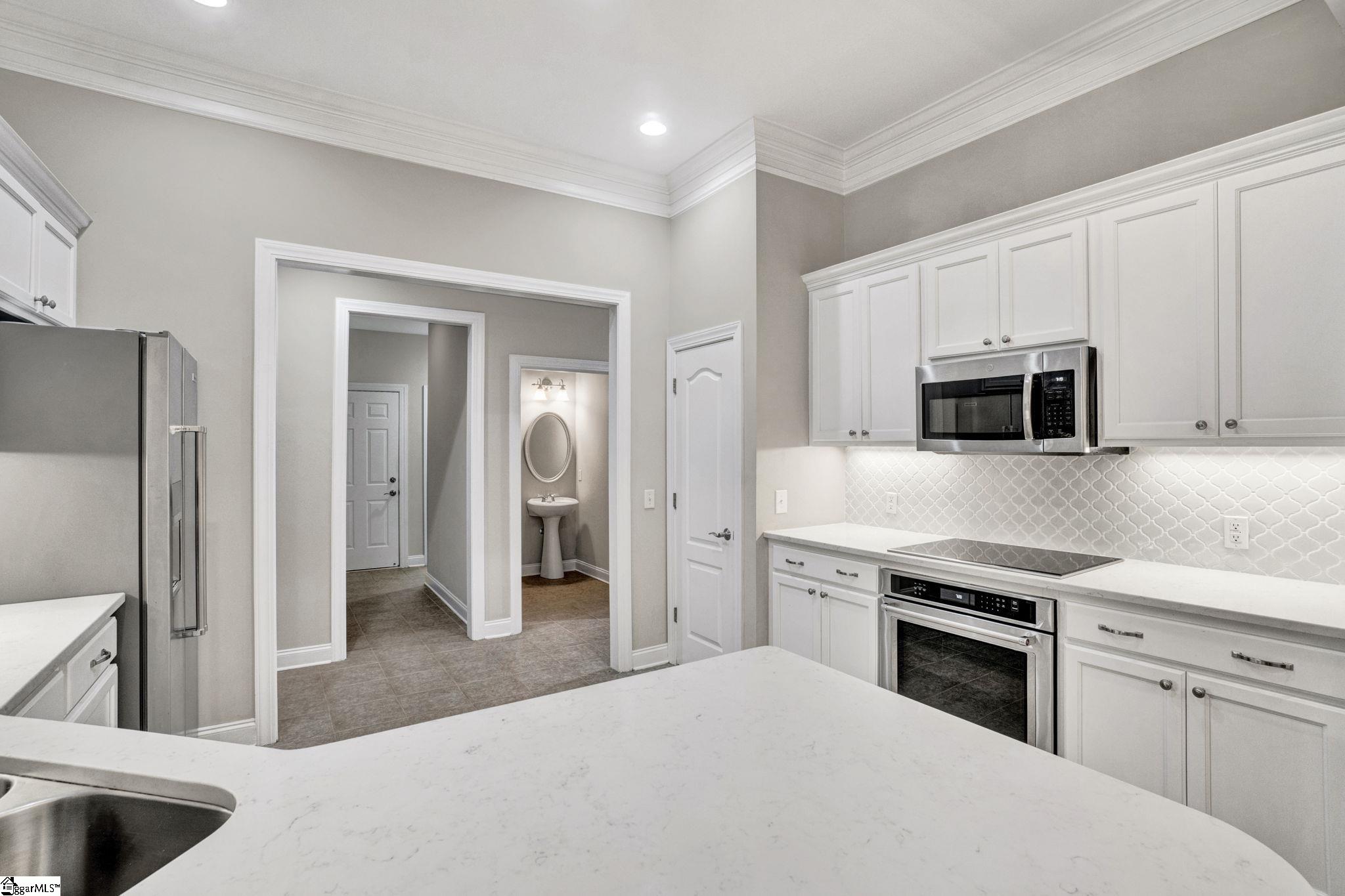 115 Clairewood Court Property Photo 14