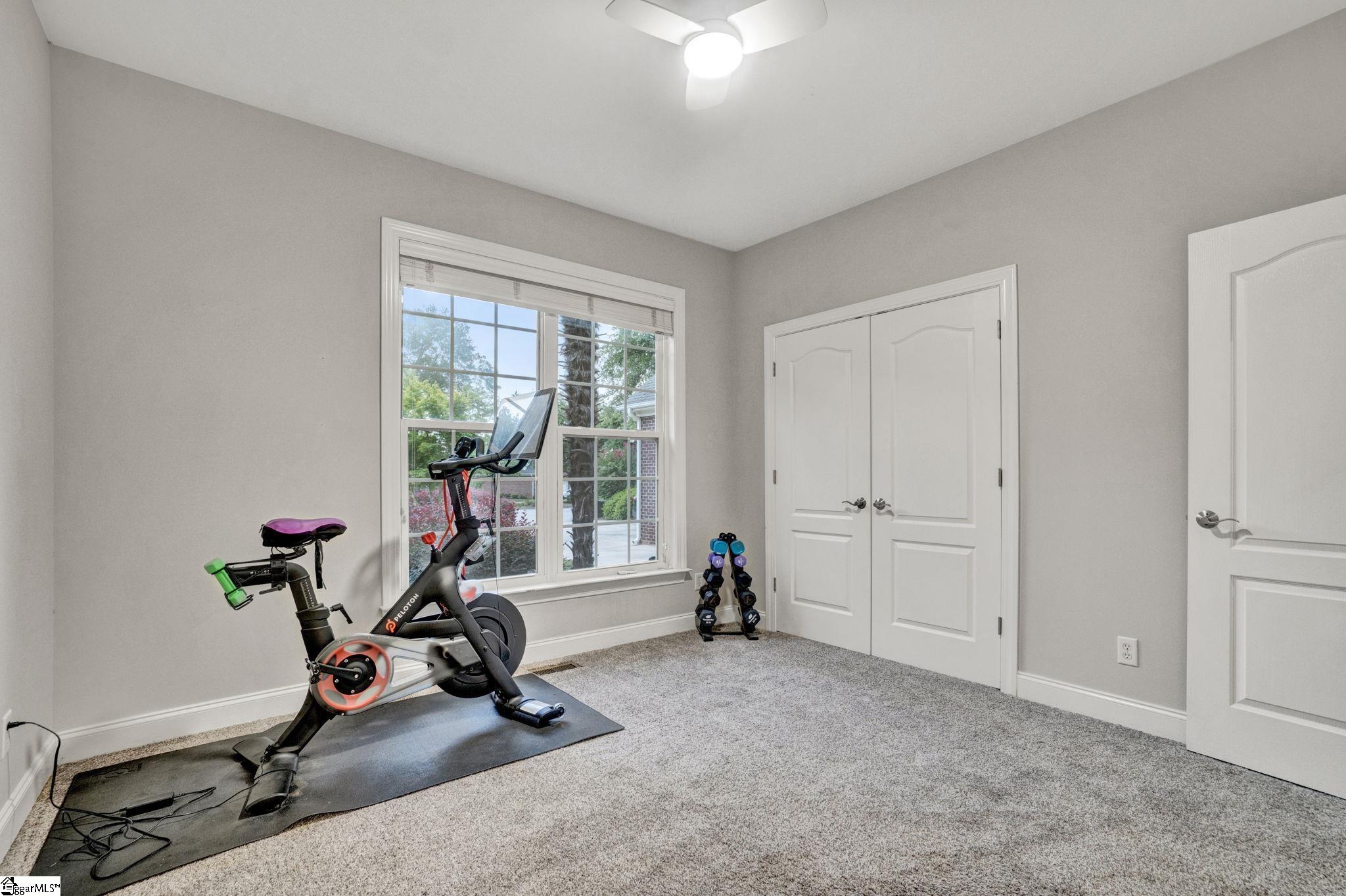 115 Clairewood Court Property Photo 27