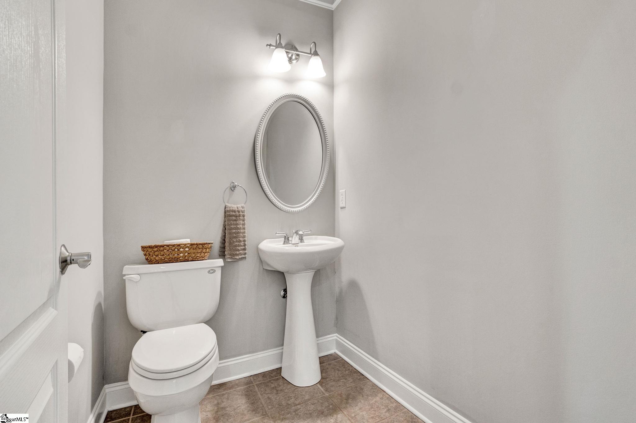 115 Clairewood Court Property Photo 32