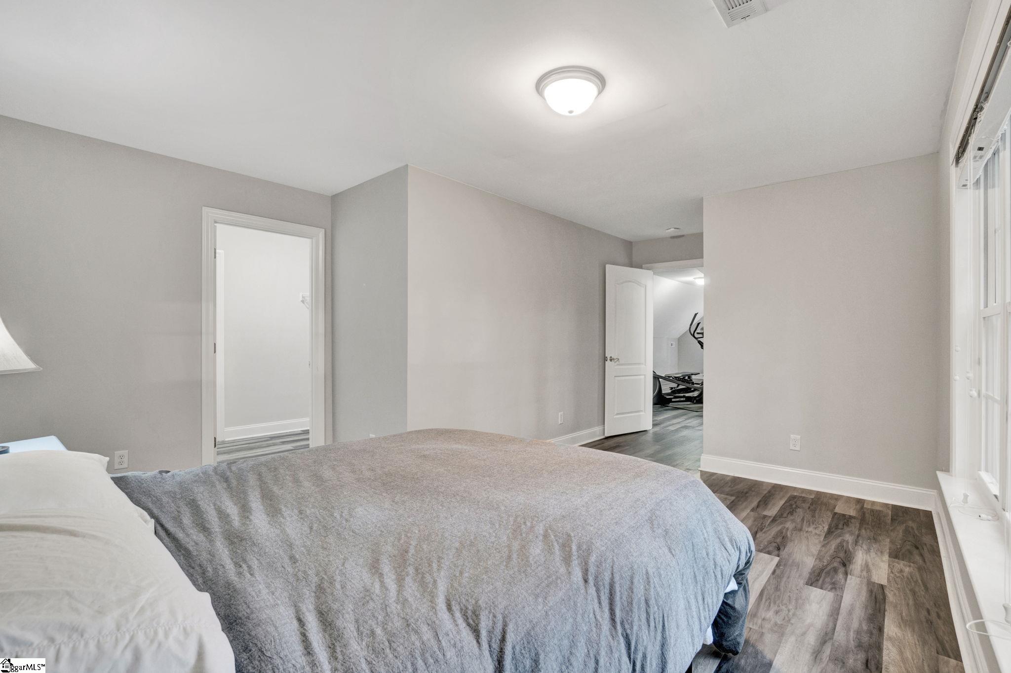 115 Clairewood Court Property Photo 39