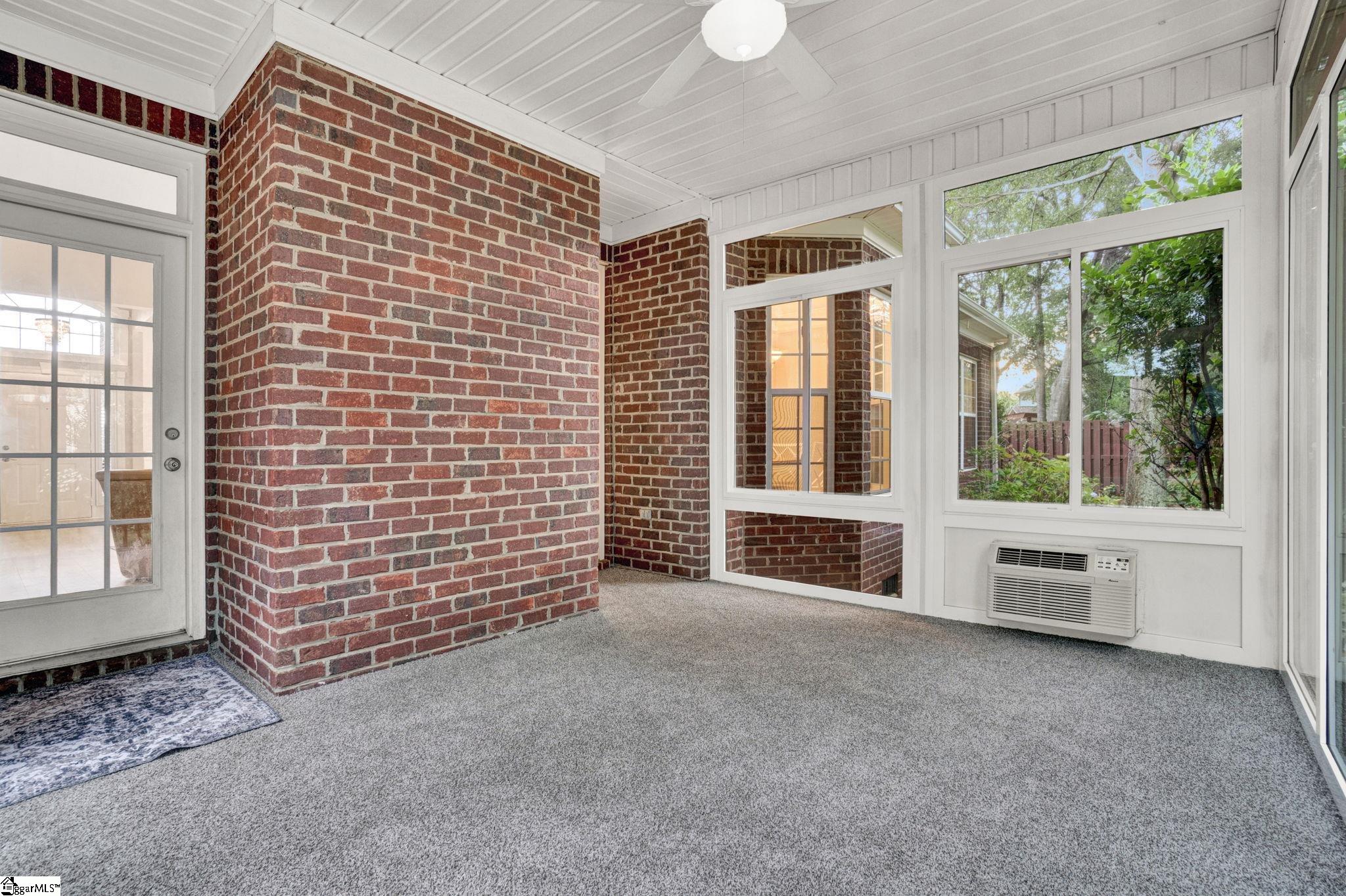 115 Clairewood Court Property Photo 41