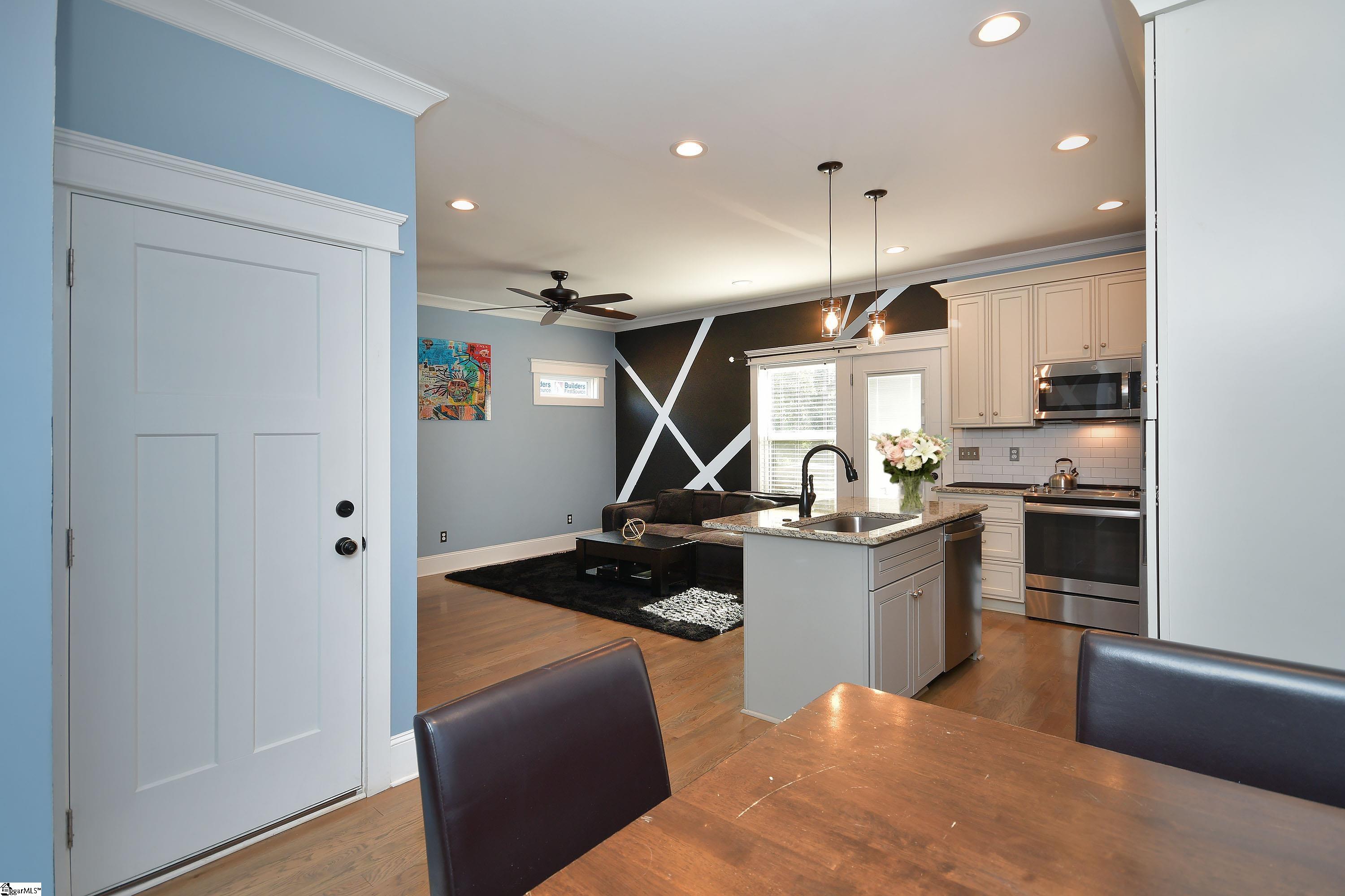 232 Broadview Drive Property Photo 12