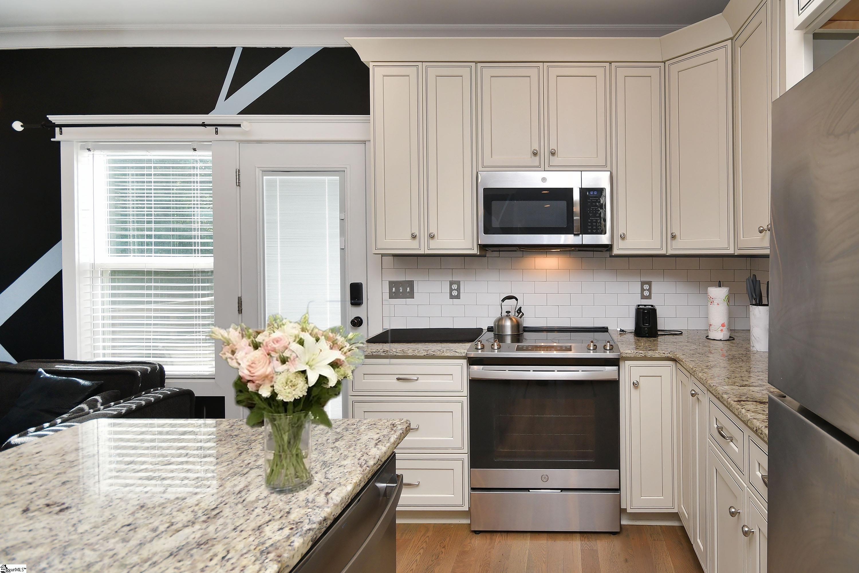 232 Broadview Drive Property Photo 19