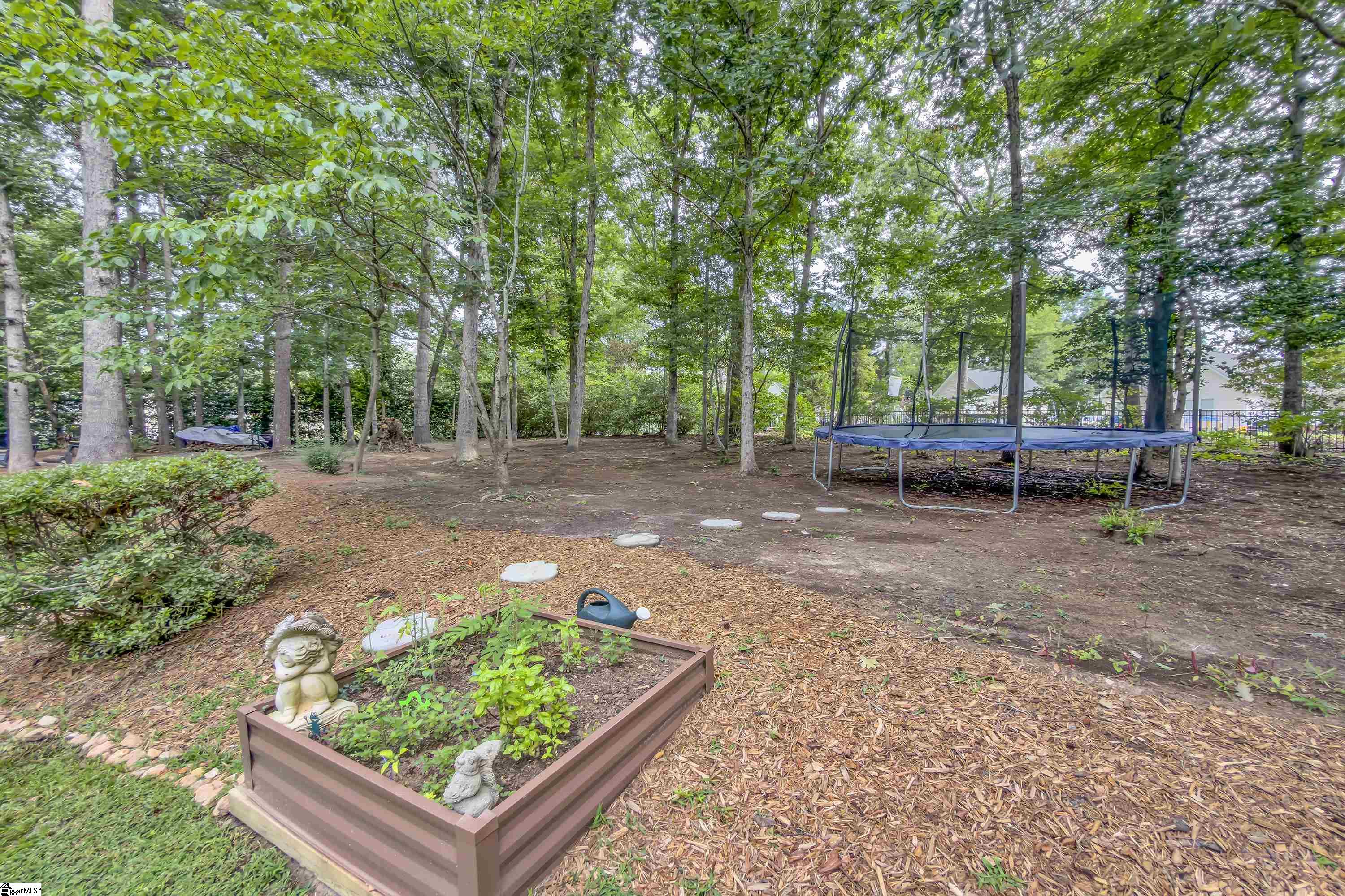 6 Clearwater Court Property Photo 35