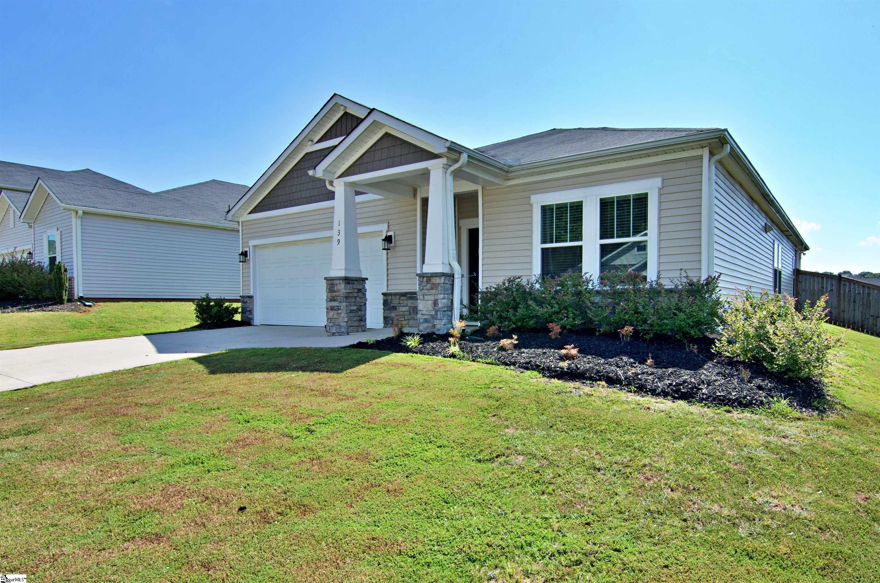 139 Walking Stick Way Property Photo 3