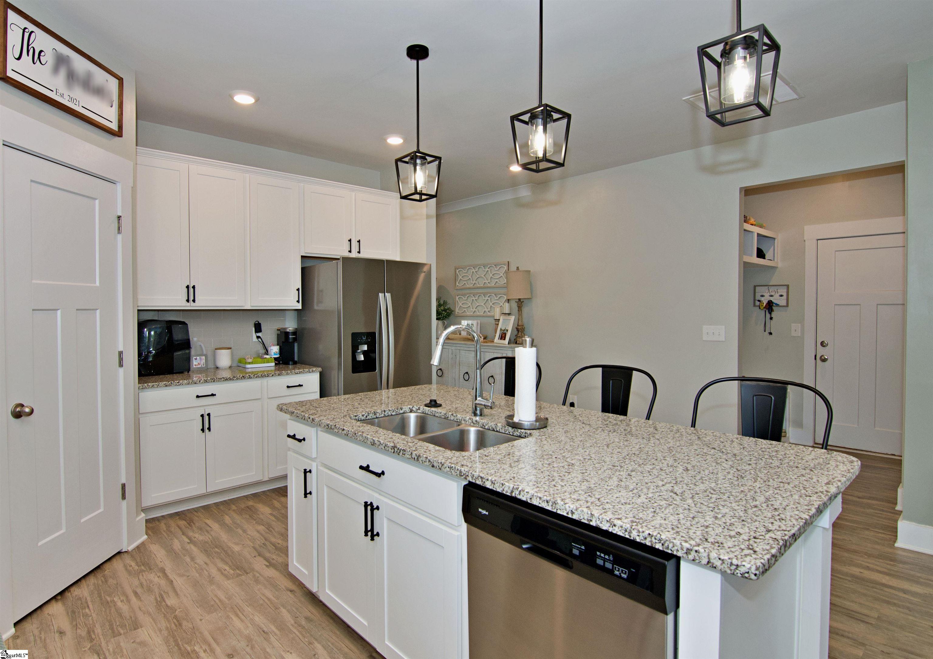139 Walking Stick Way Property Photo 10