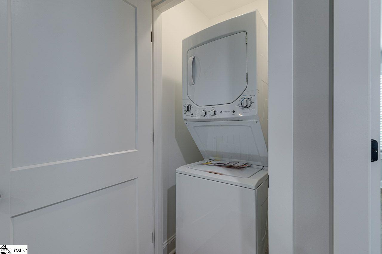 6 Howard Street Property Photo 11