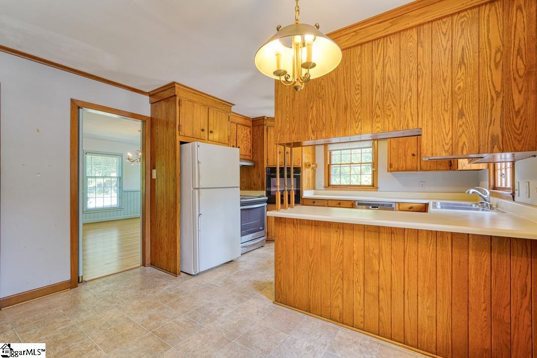 103 Pinetree Circle Property Photo 12