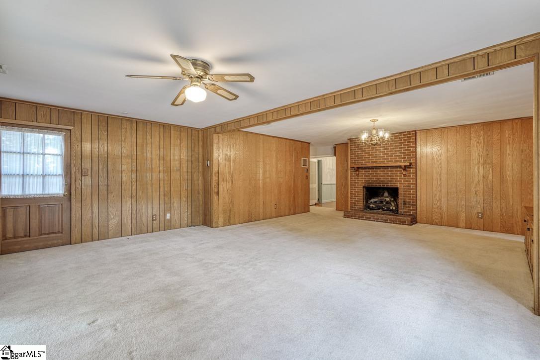 103 Pinetree Circle Property Photo 18