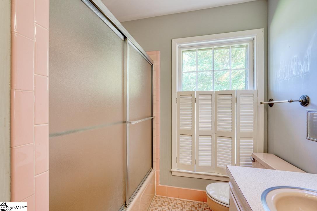 103 Pinetree Circle Property Photo 32