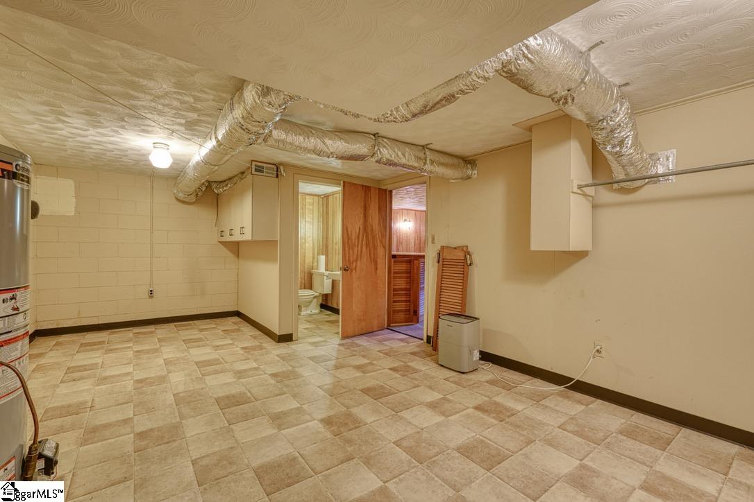 103 Pinetree Circle Property Photo 43