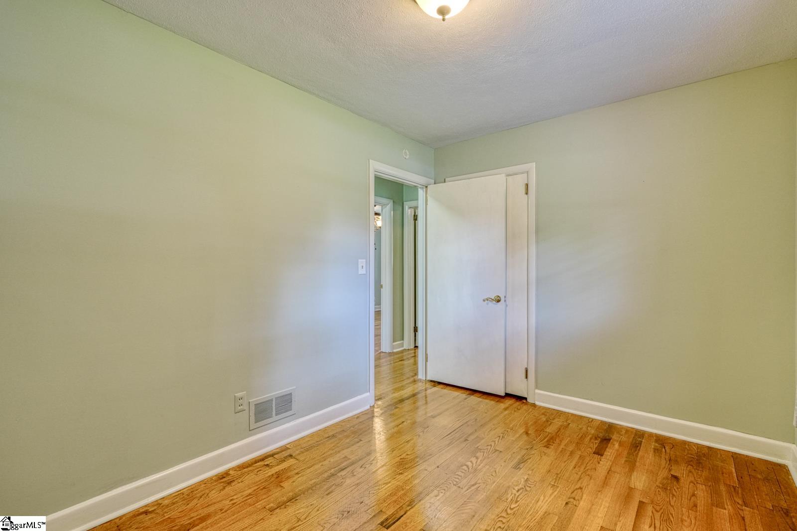 5 Clover Street Property Photo 17