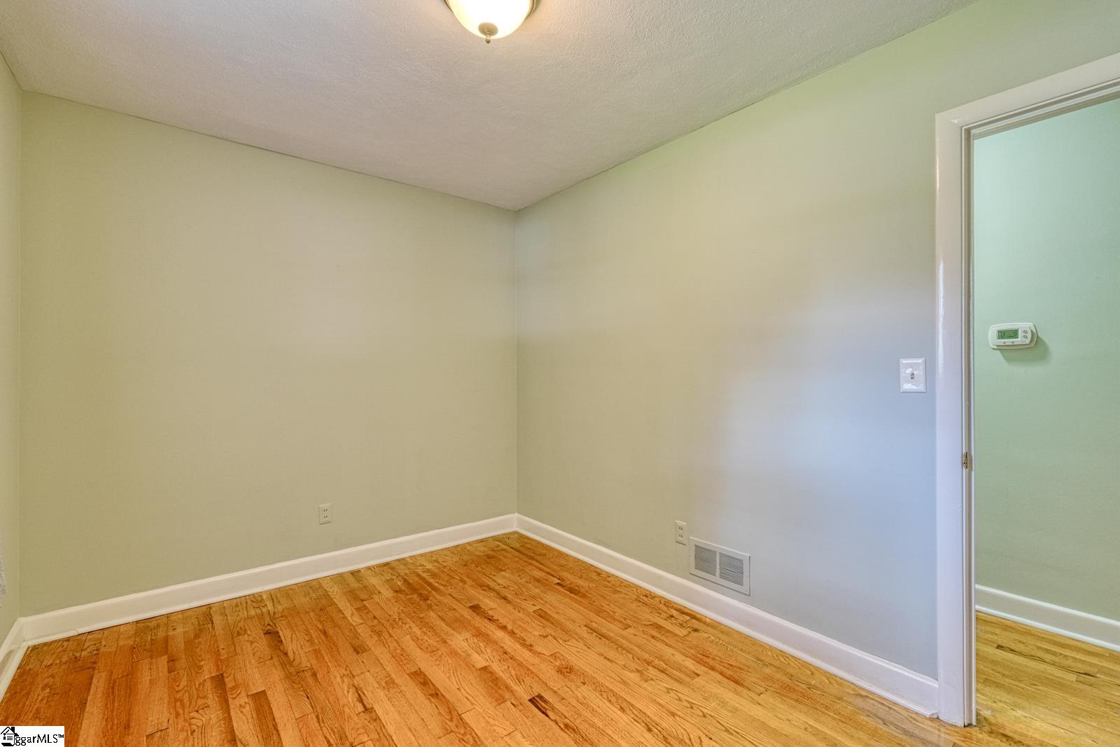5 Clover Street Property Photo 18