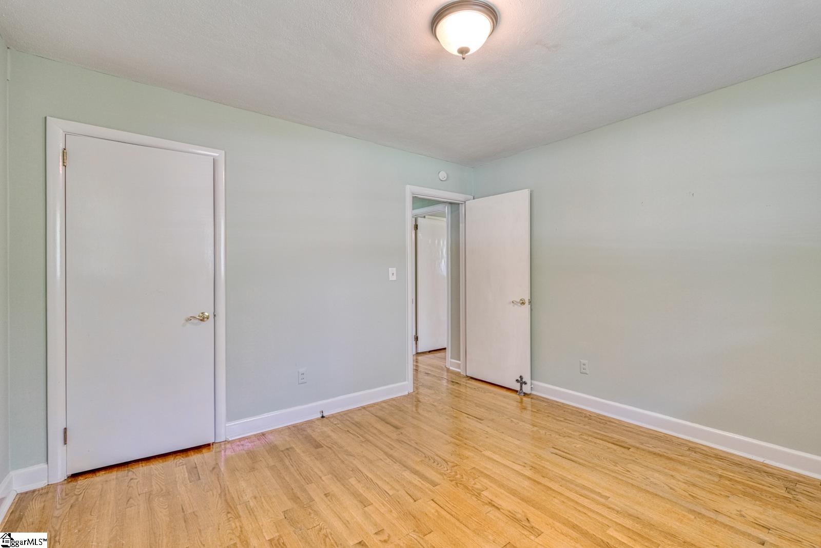 5 Clover Street Property Photo 22