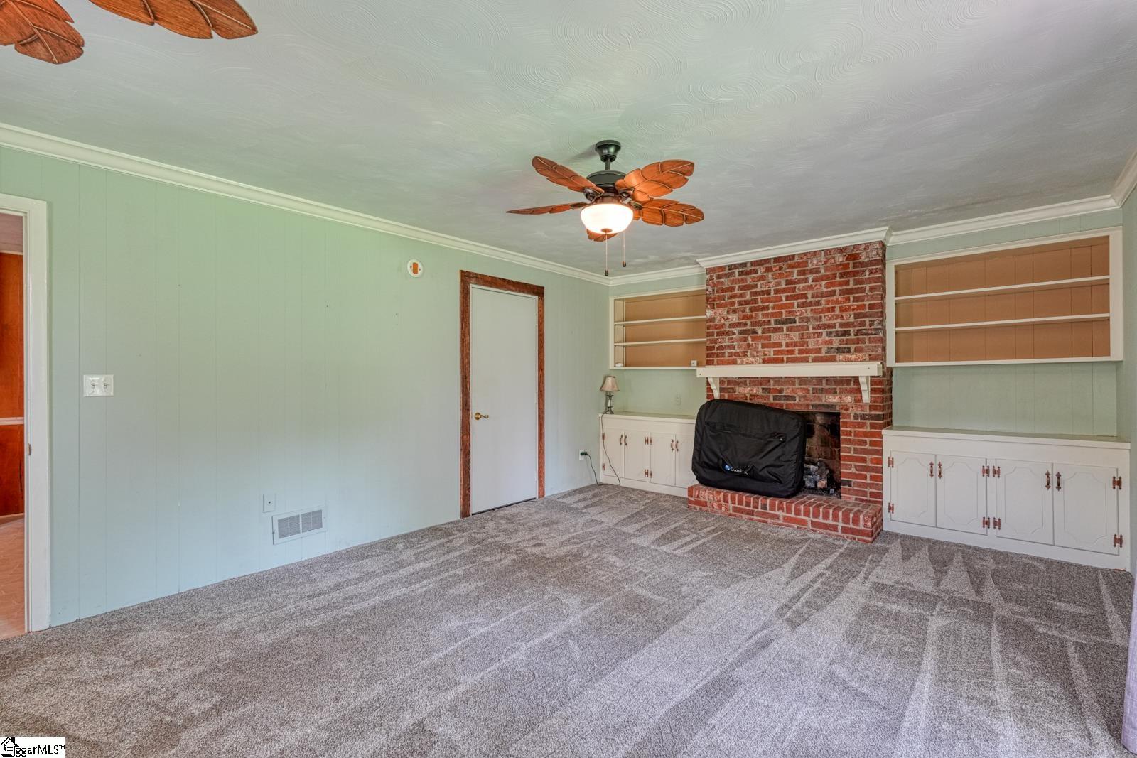 5 Clover Street Property Photo 31