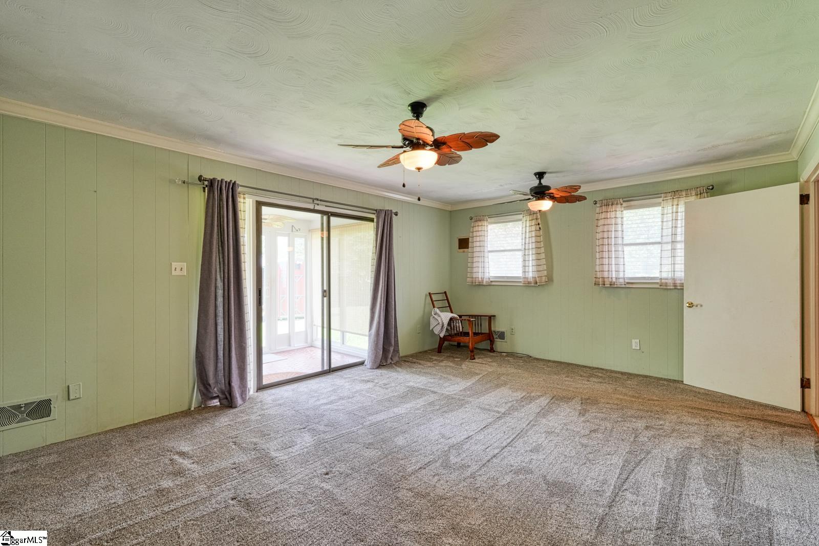 5 Clover Street Property Photo 33