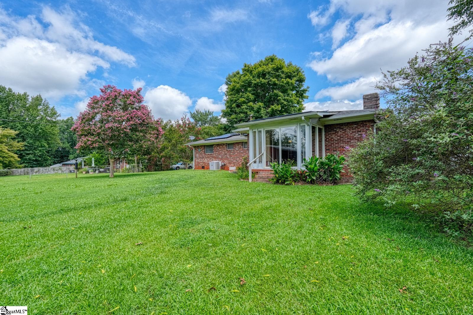 5 Clover Street Property Photo 36