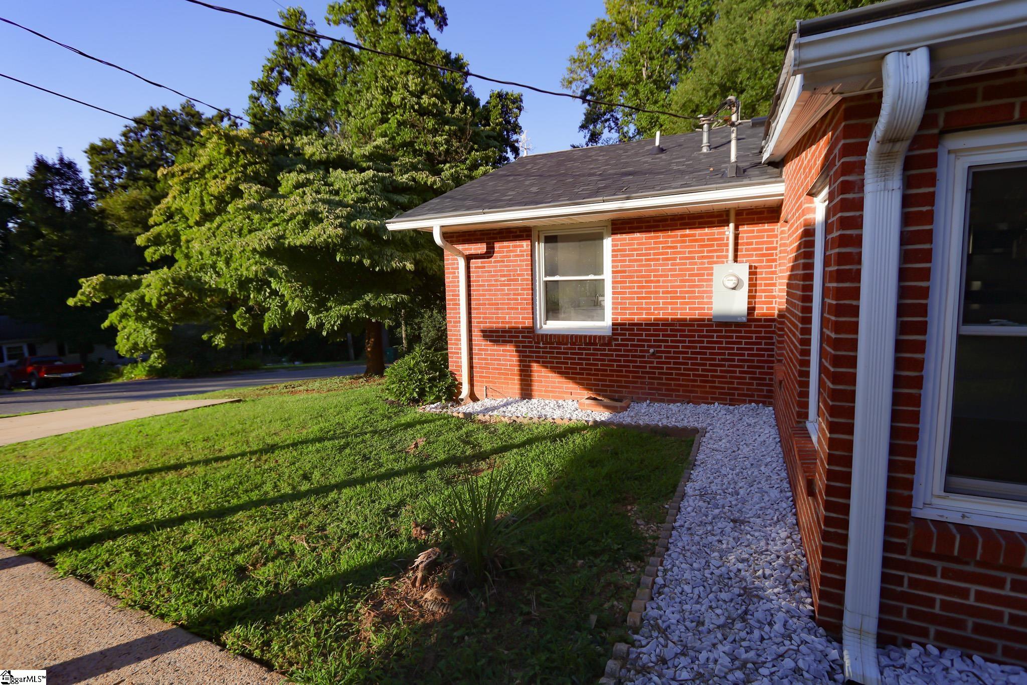 139 Ashmore Avenue Property Photo 7