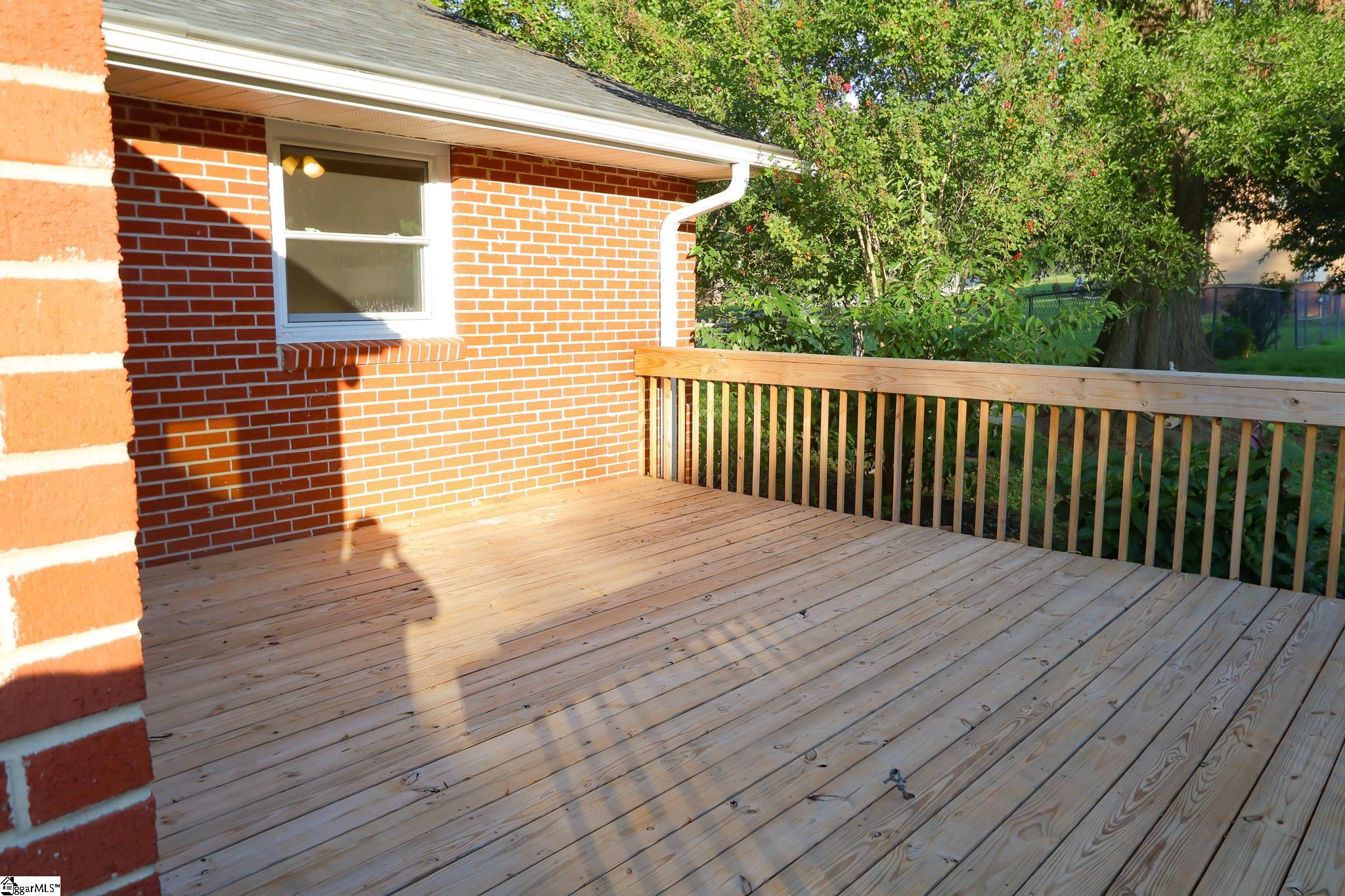 139 Ashmore Avenue Property Photo 10