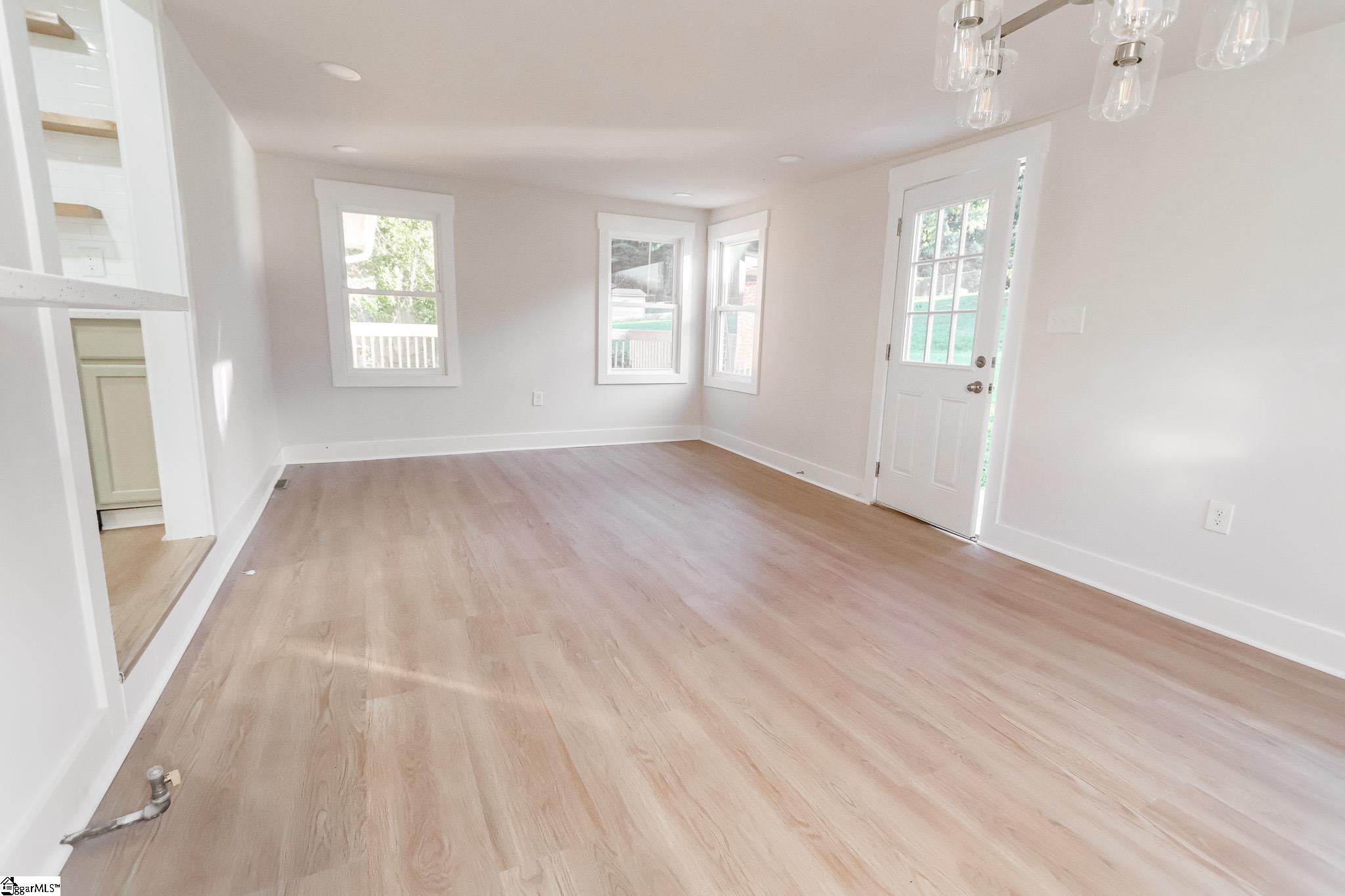 139 Ashmore Avenue Property Photo 32