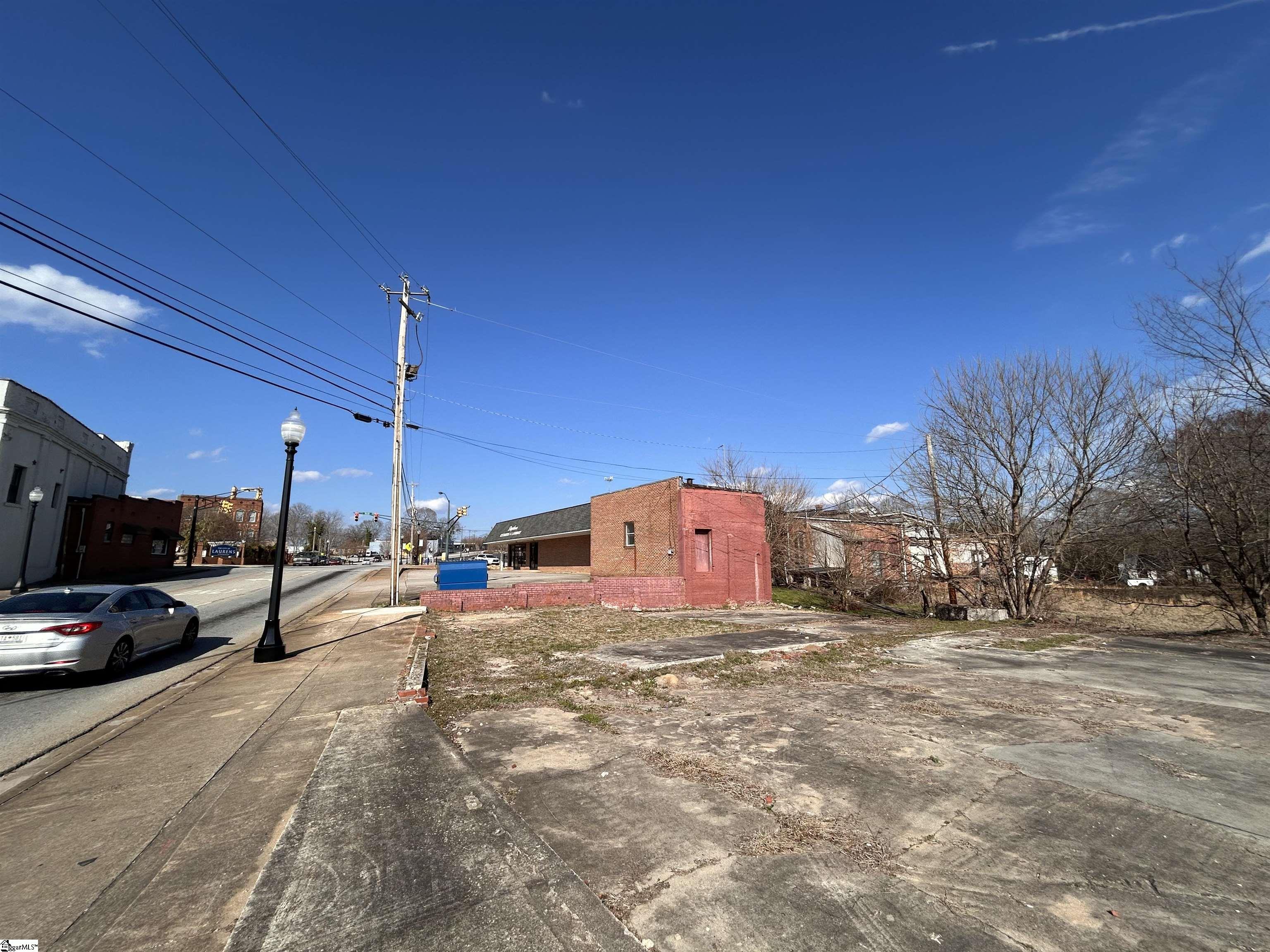 103 S Harper Street Property Photo 4
