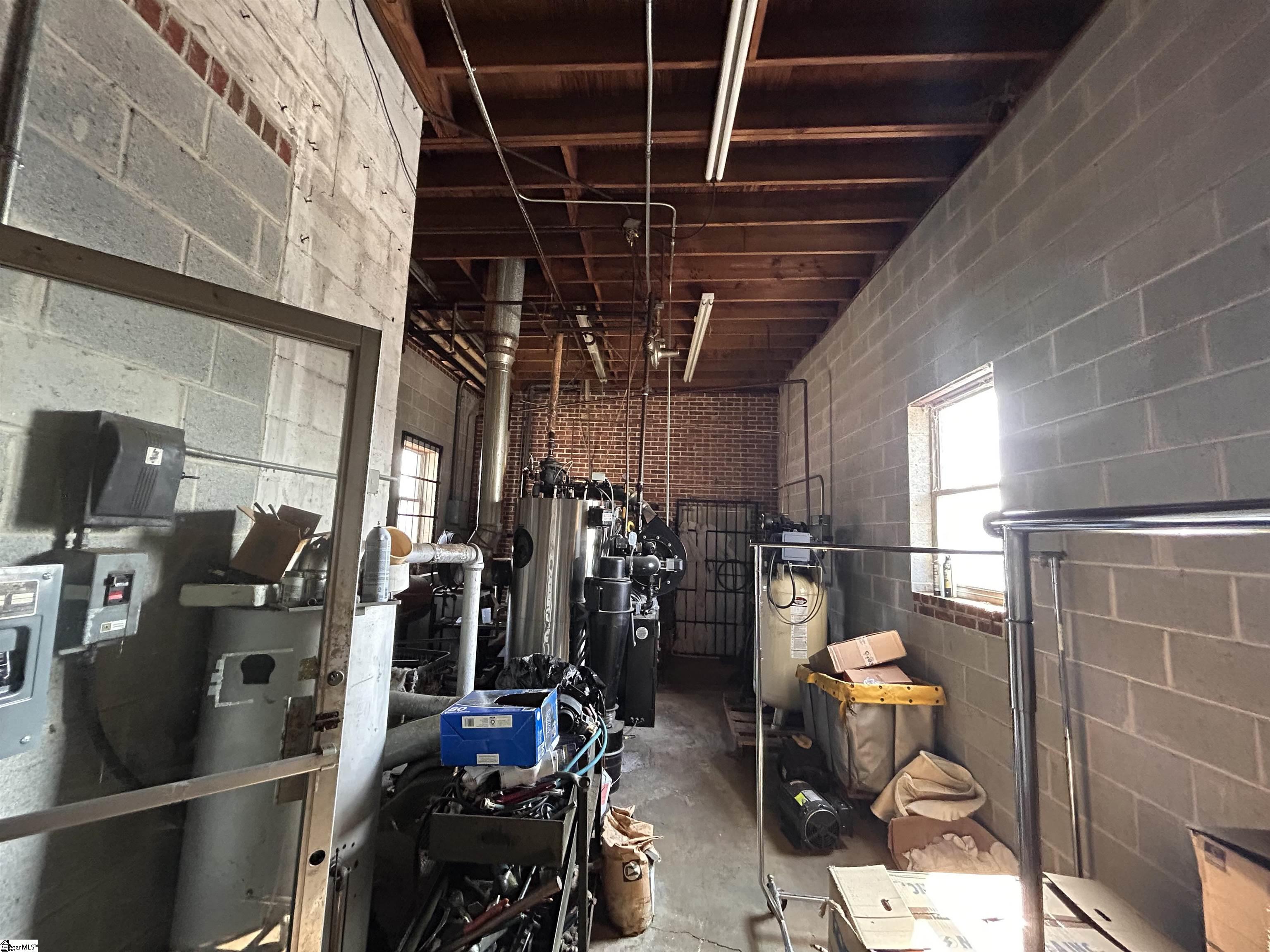 103 S Harper Street Property Photo 17