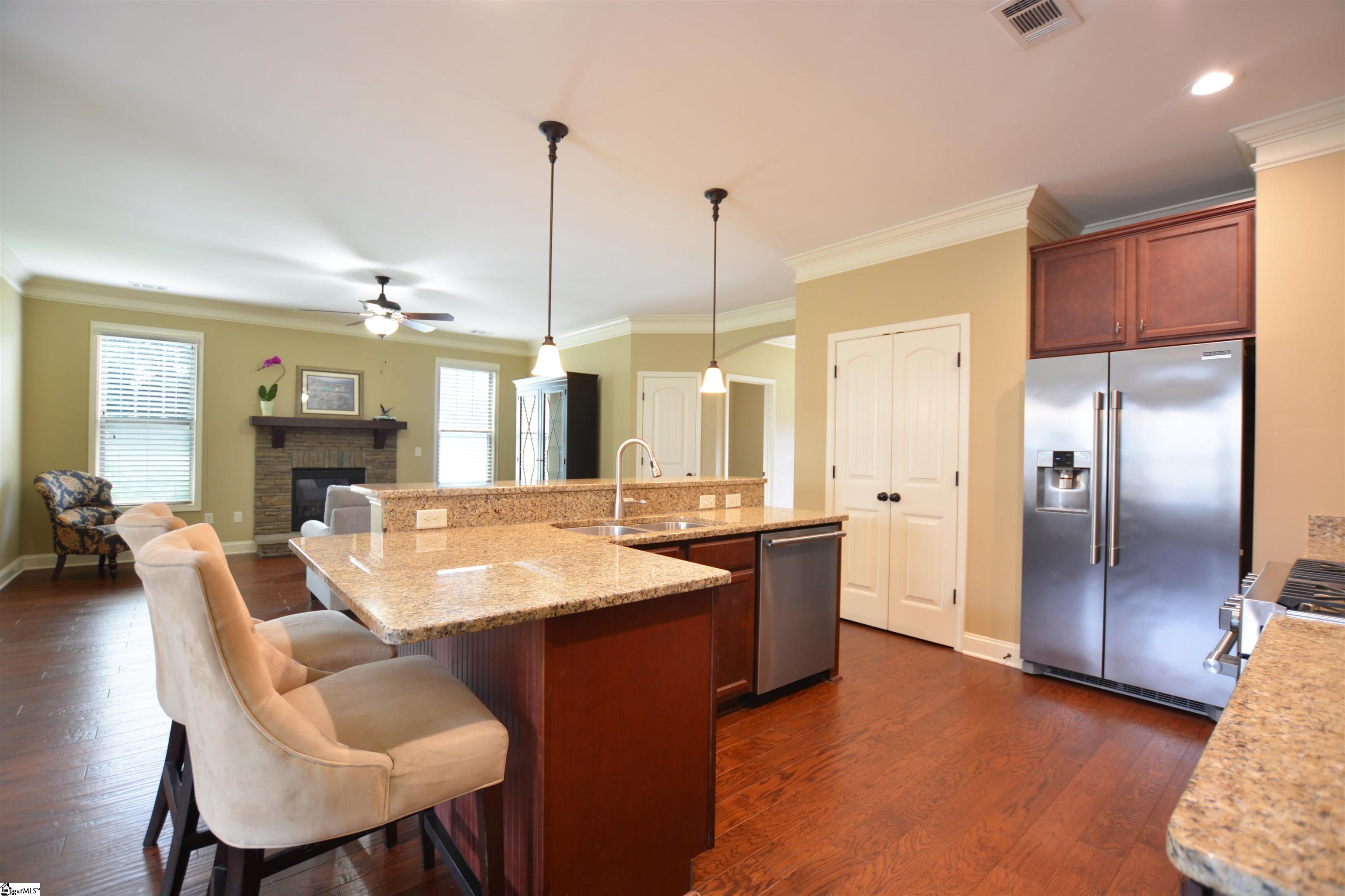 719 Wynborne Lane Property Photo 6