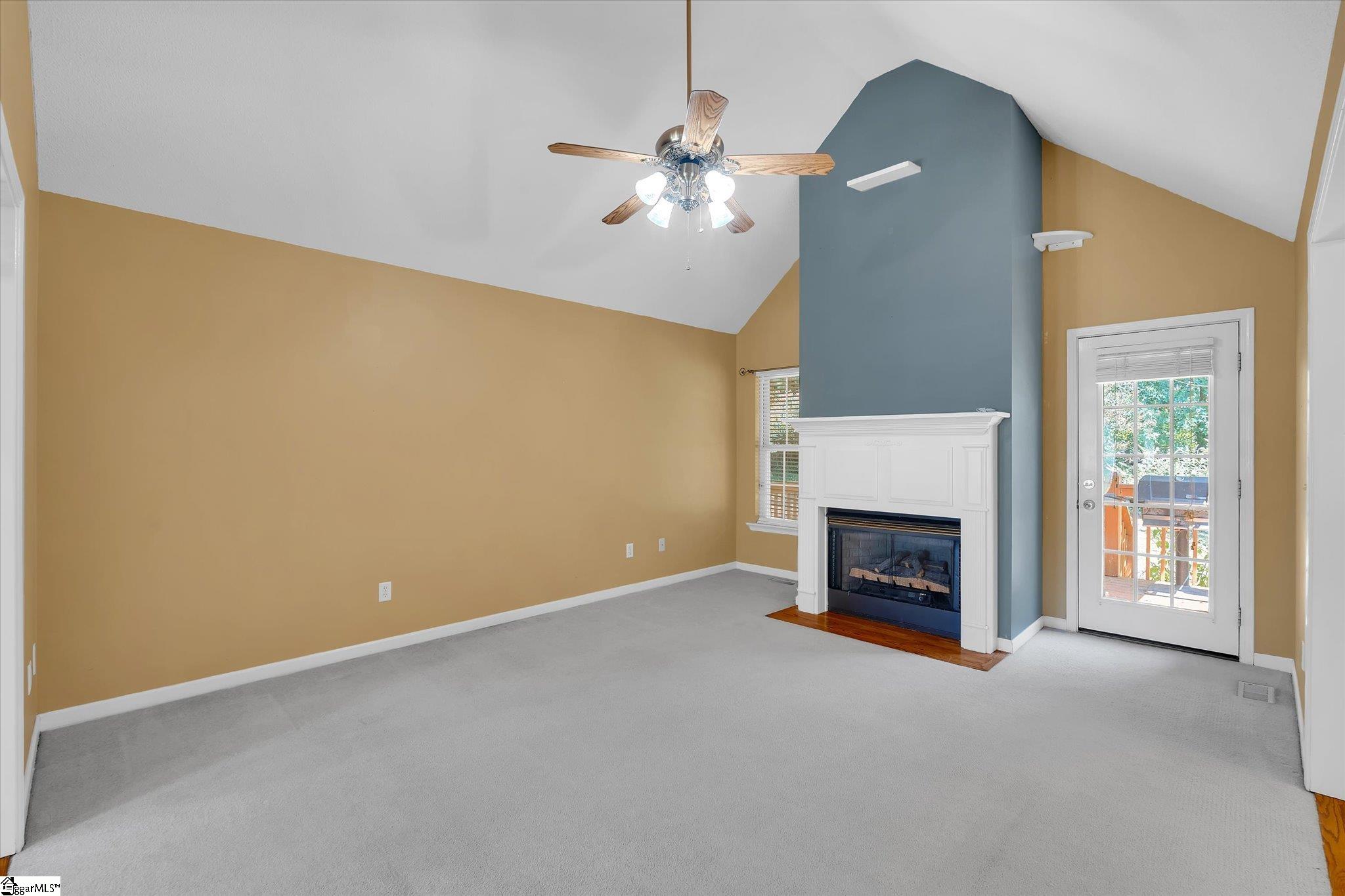205 Ashford Court Property Photo 7