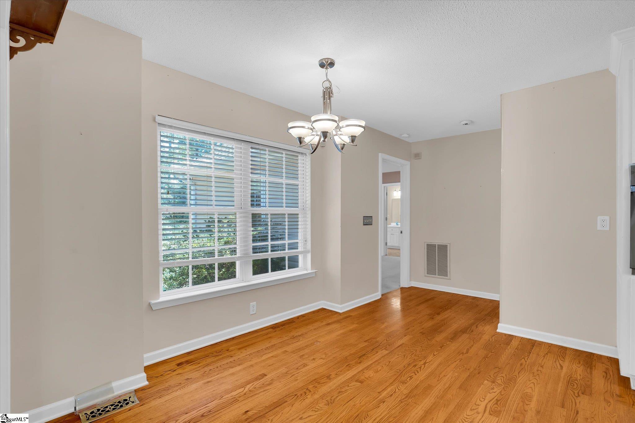 205 Ashford Court Property Photo 15