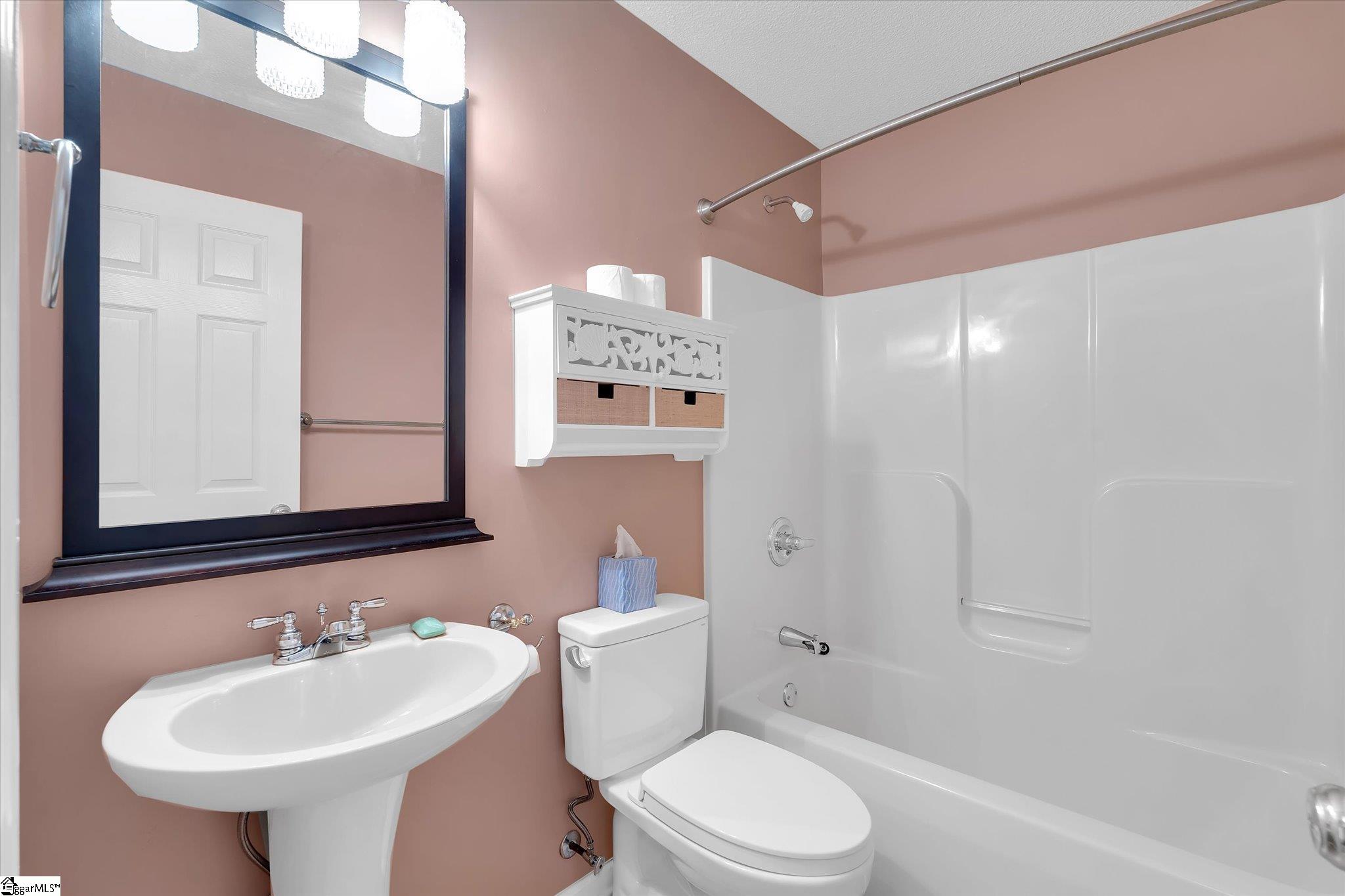 205 Ashford Court Property Photo 22