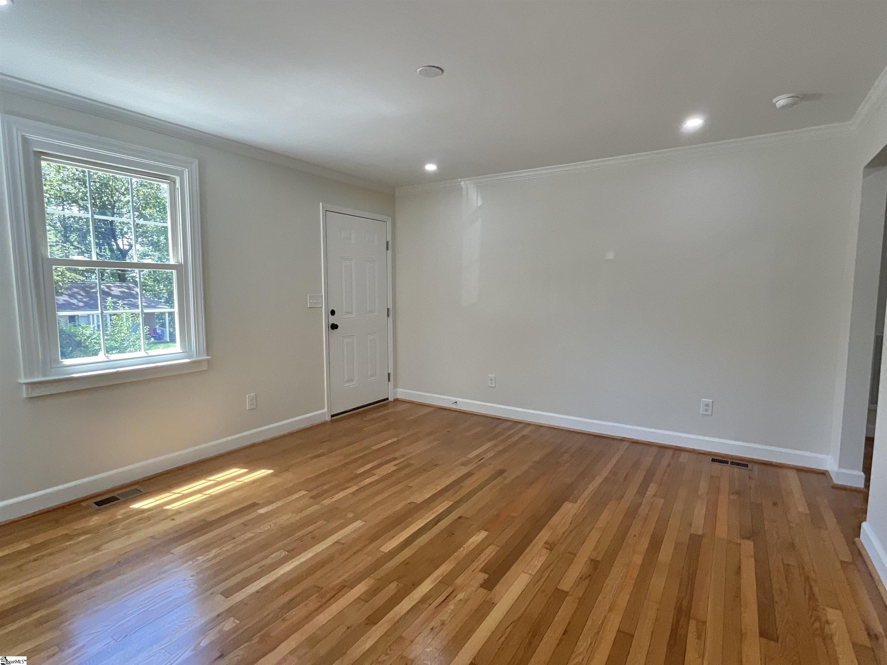15 Orlando Avenue Property Photo 8