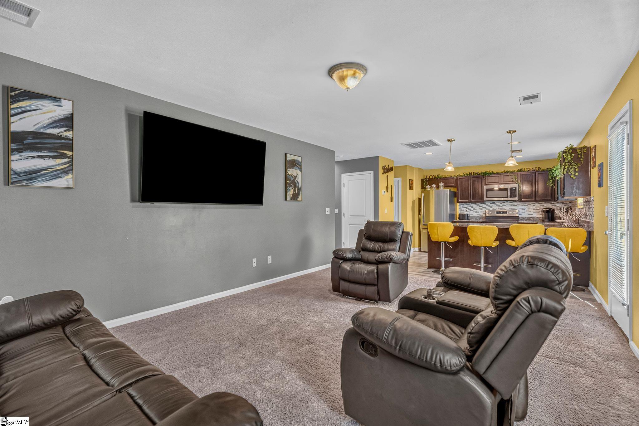 520 Millsgate Circle Property Photo 7