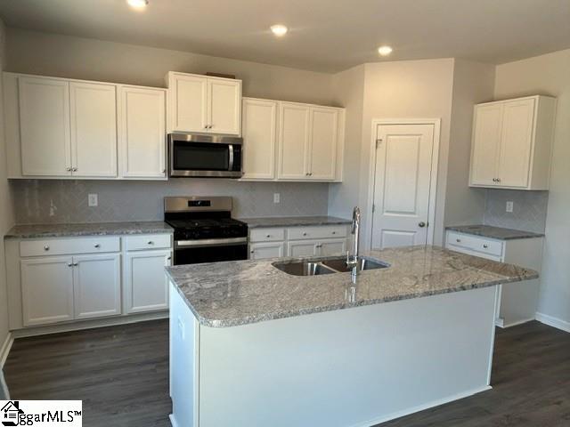 129 Edgewood Farms Court Property Photo 7