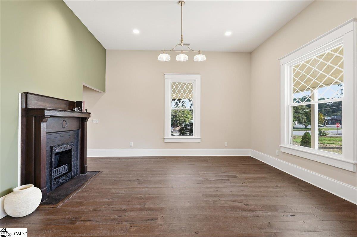 200 South C Street Property Photo 12