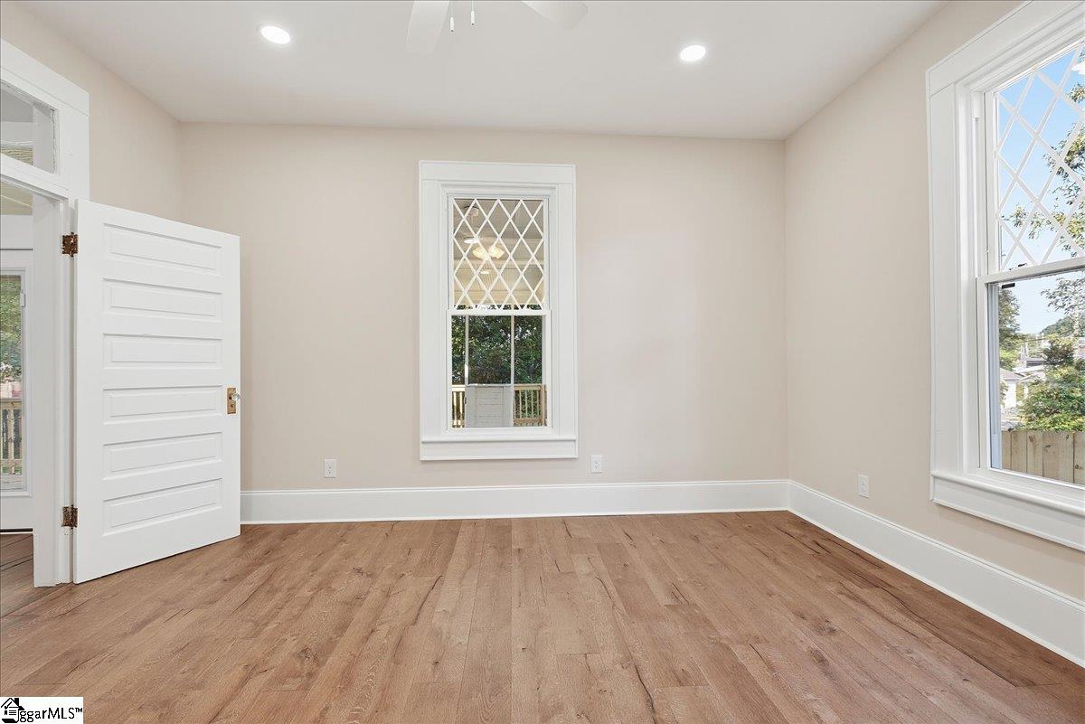 200 South C Street Property Photo 32