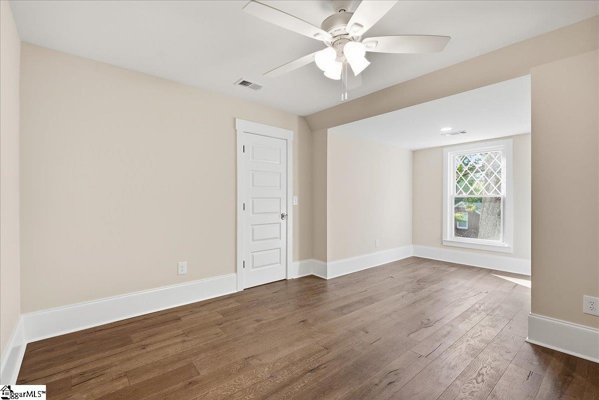 200 South C Street Property Photo 37