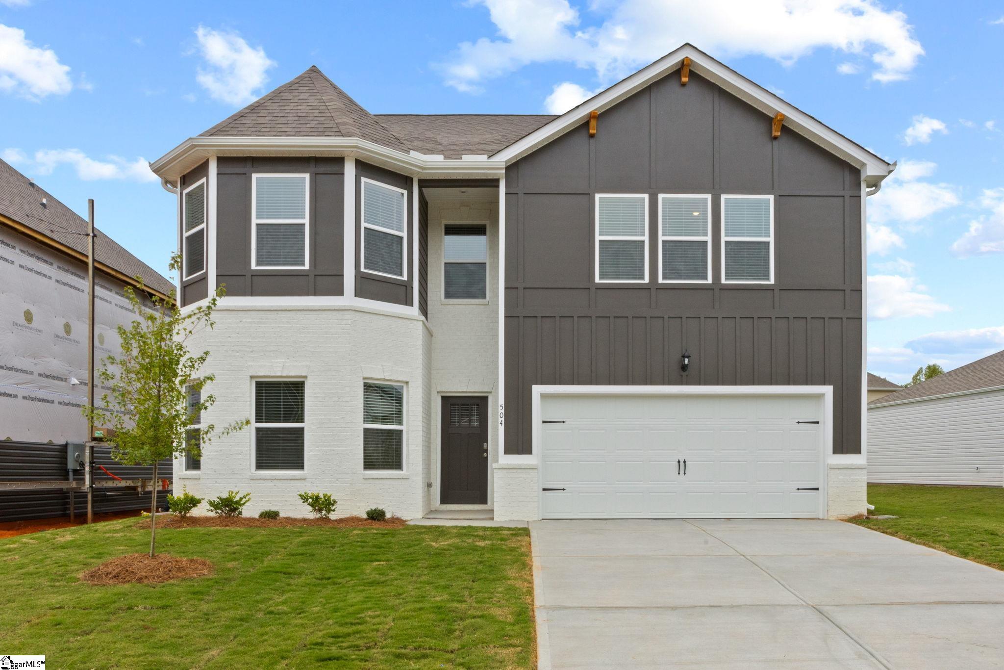 504 Cedar Valley Drive Property Photo 1