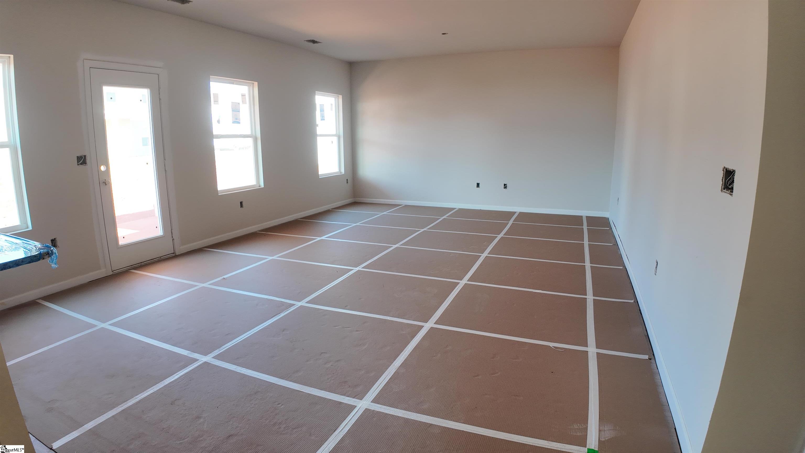 504 Cedar Valley Drive Property Photo 5