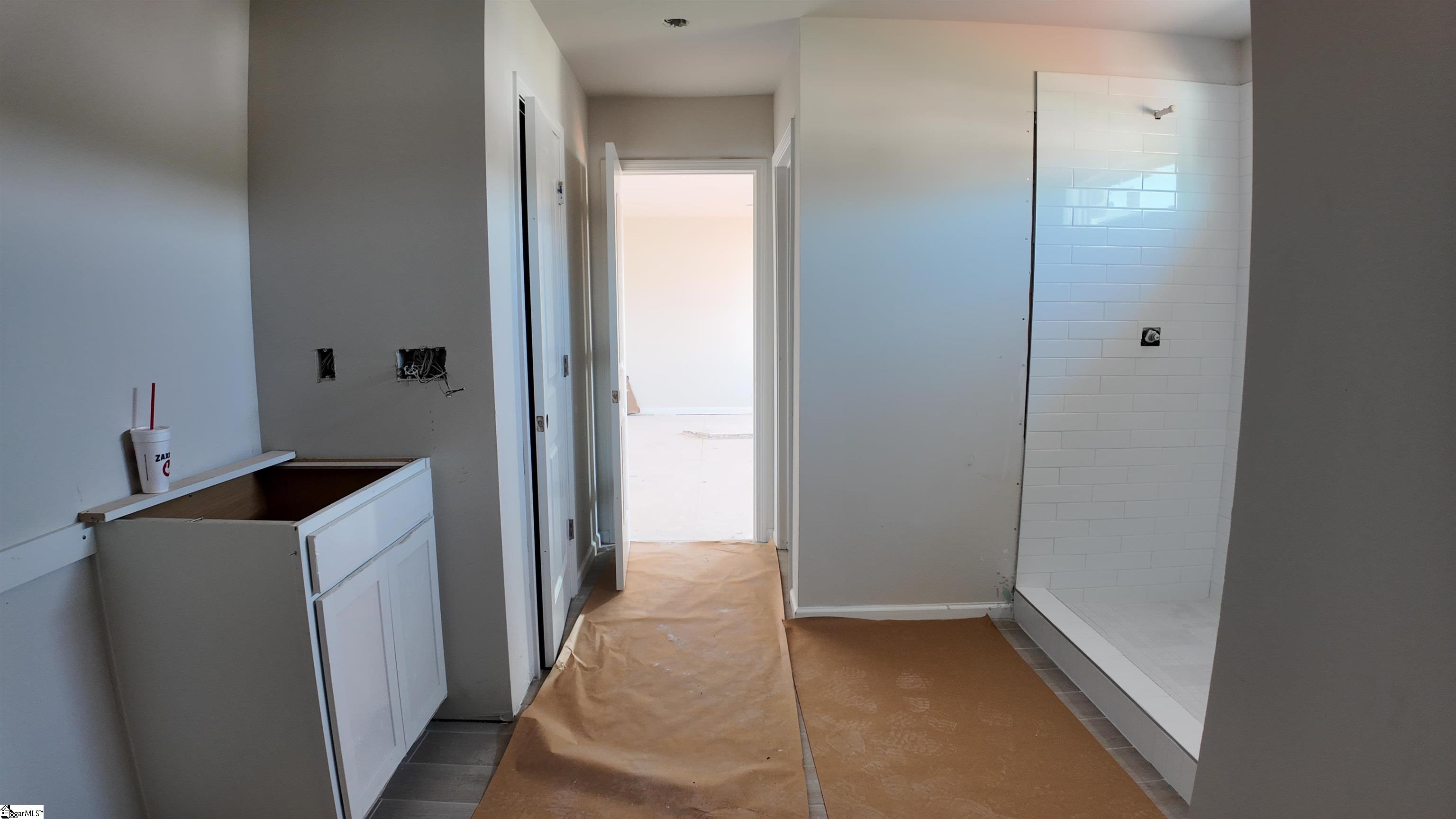504 Cedar Valley Drive Property Photo 10