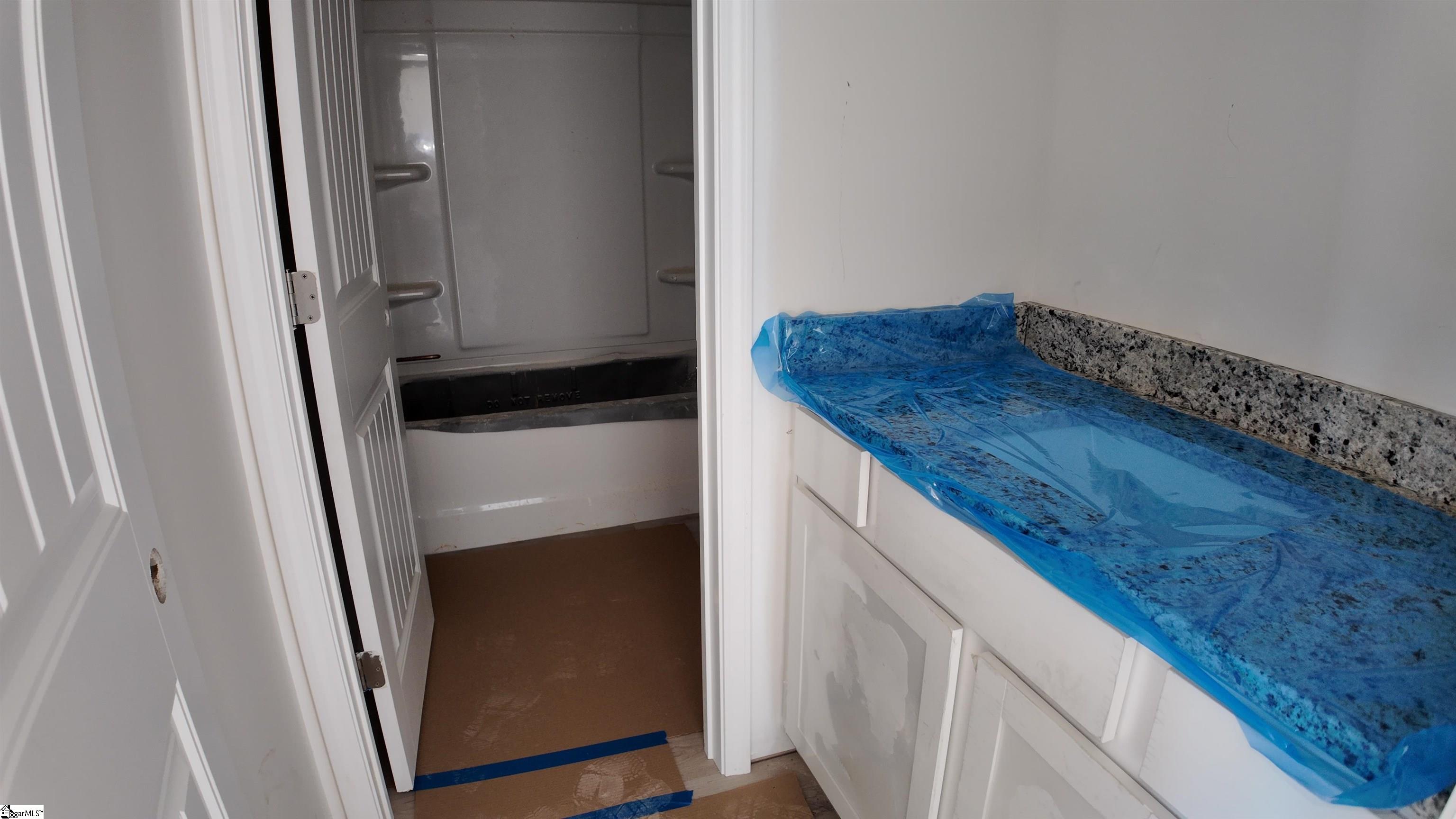 504 Cedar Valley Drive Property Photo 14