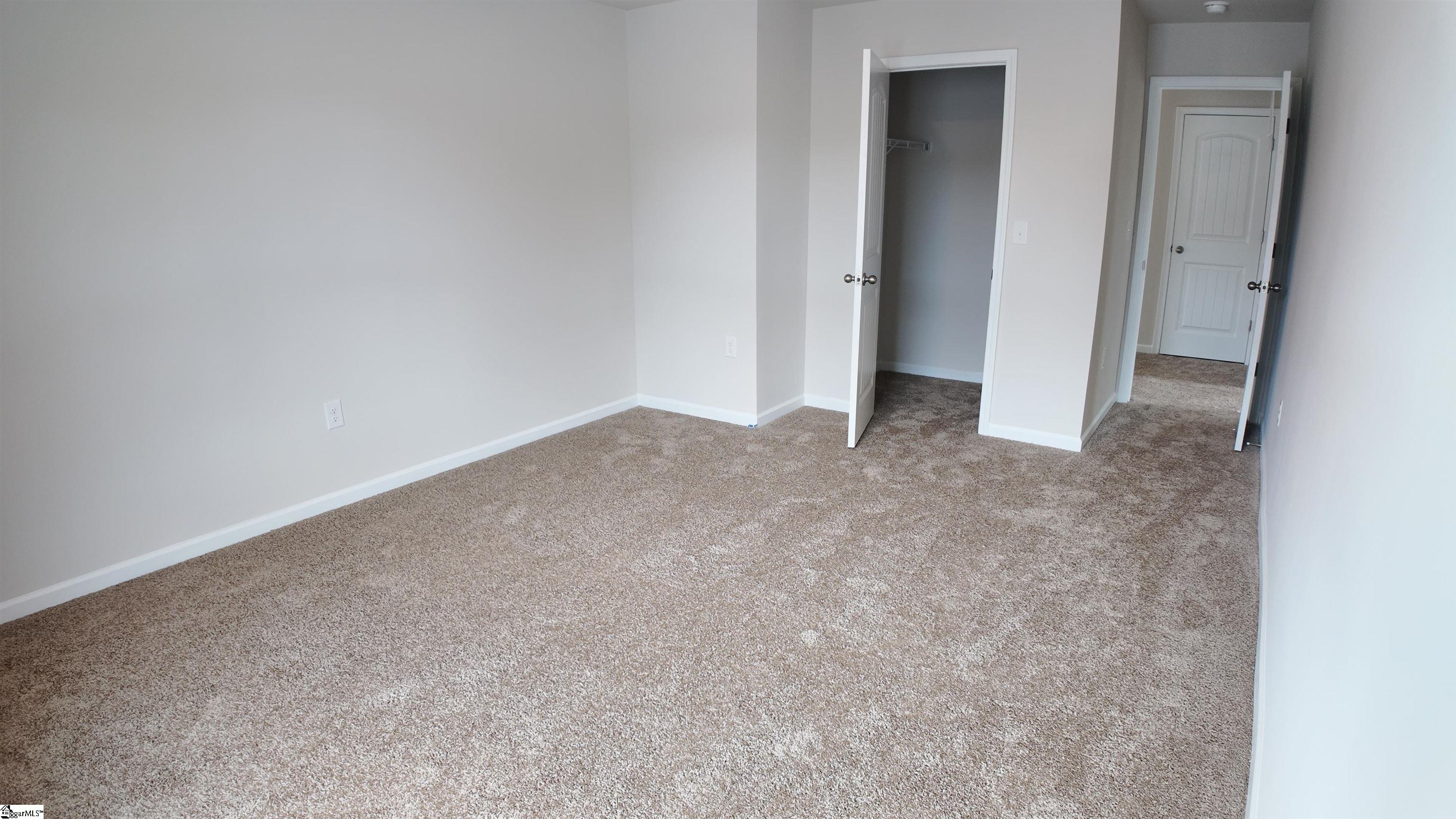 504 Cedar Valley Drive Property Photo 16
