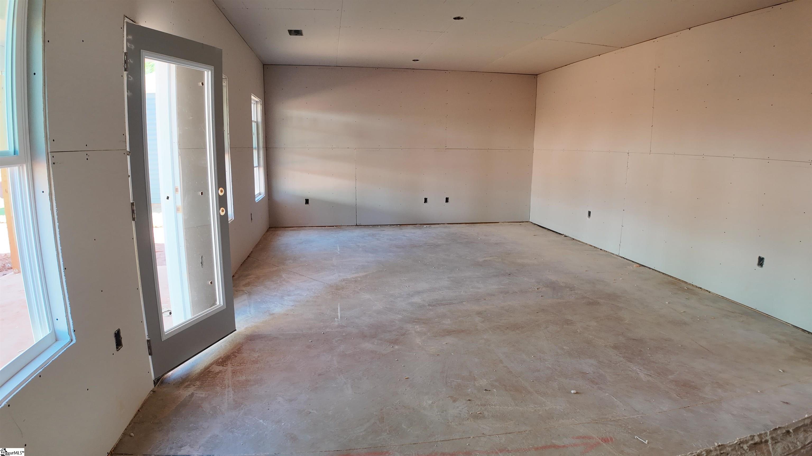 112 Juniper Valley Circle Property Photo 5