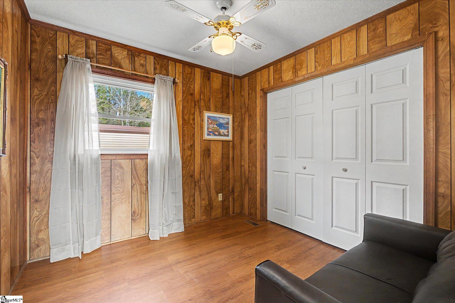 694 Holloway Cove Road Property Photo 14