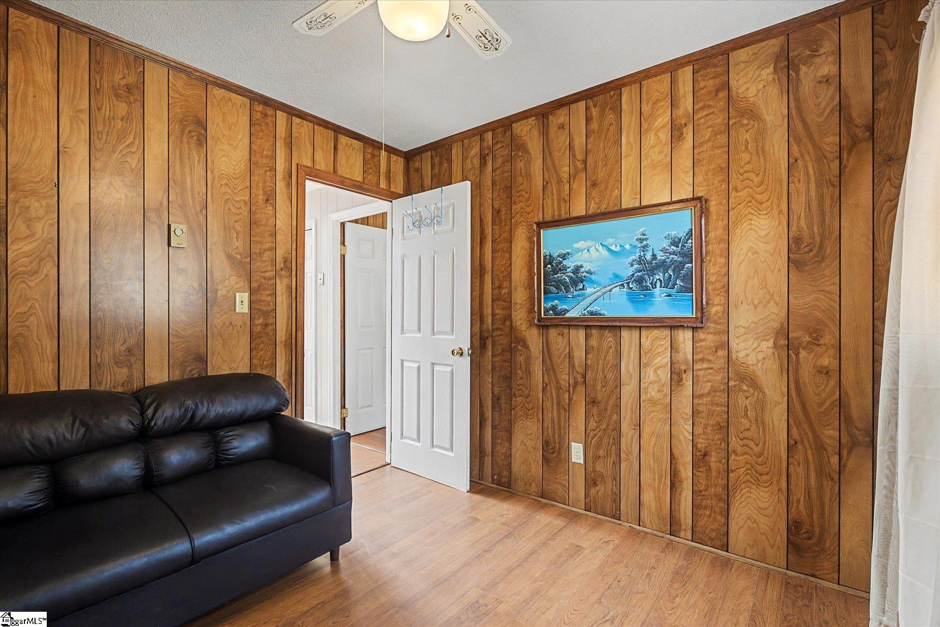 694 Holloway Cove Road Property Photo 15