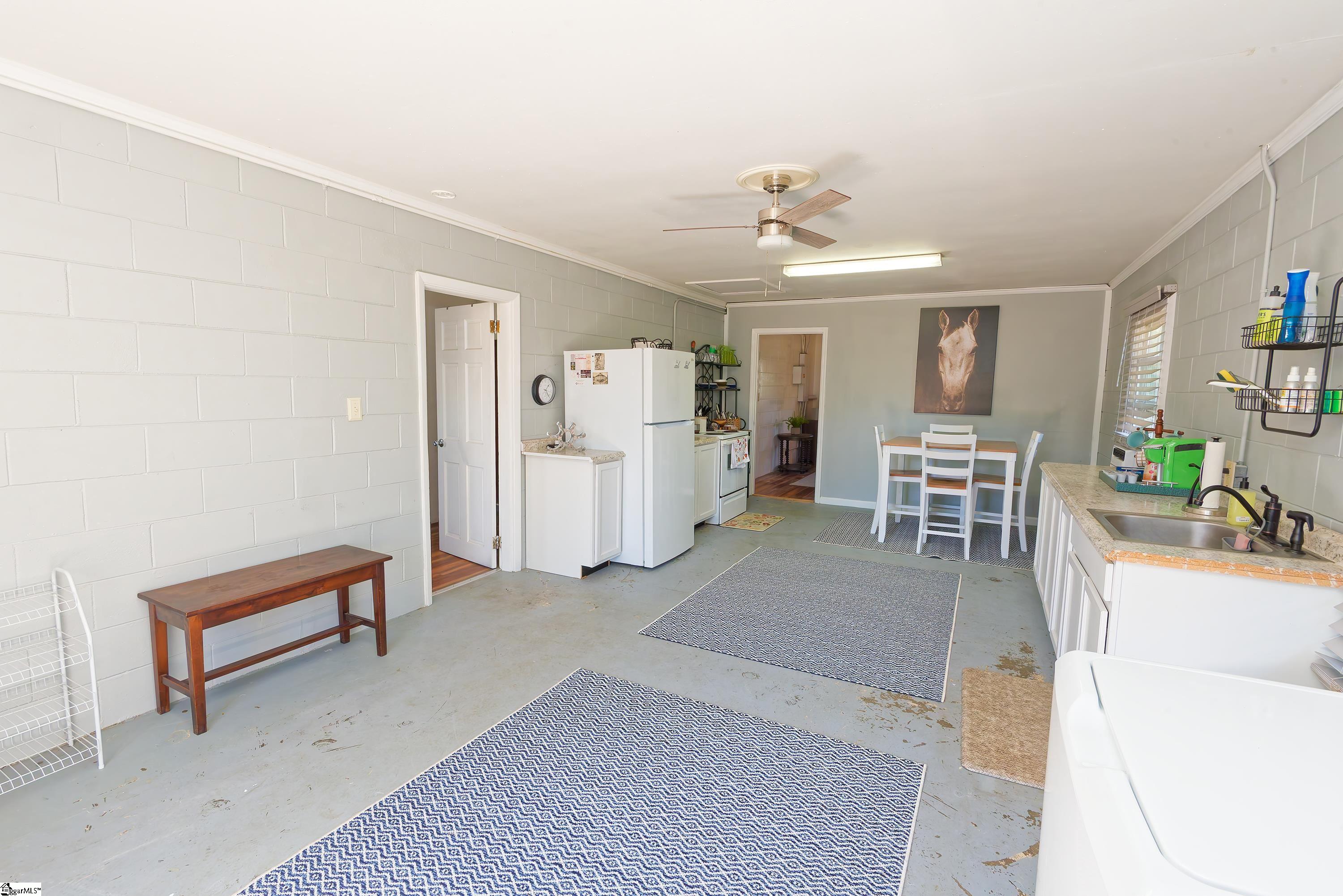 1242 Se Audubon Drive Property Photo 10